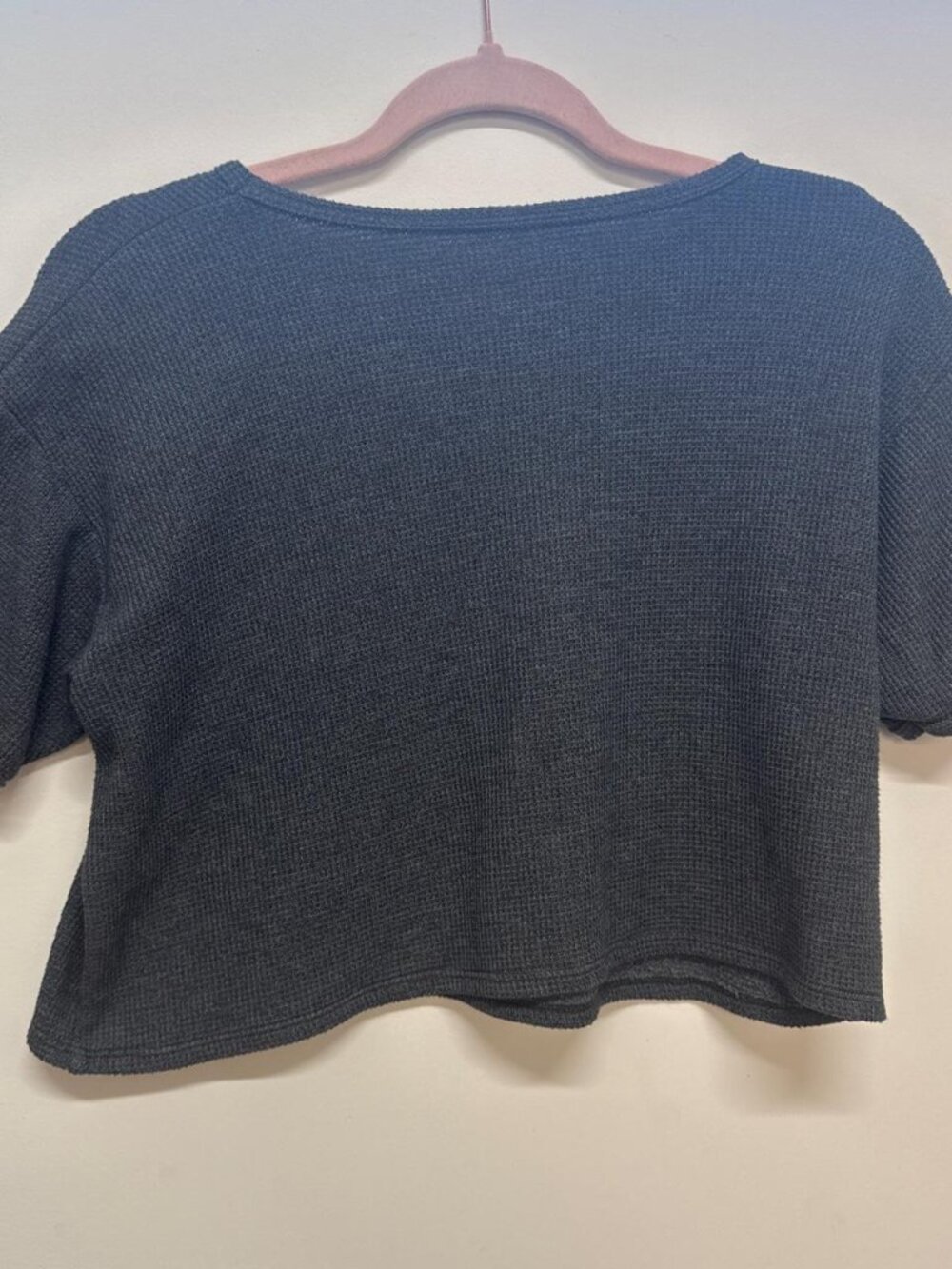 Boys Lie Women's Grey  Crop-top - Picture 3 of 3